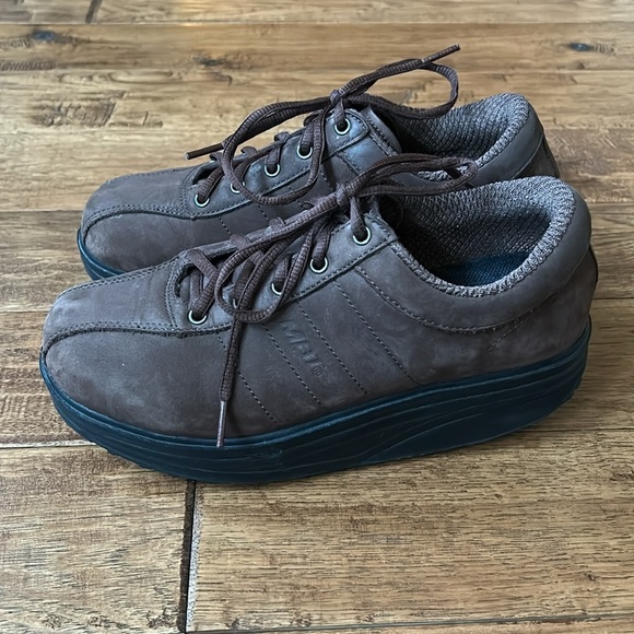 MBT Casual Brown Leather Suede Rocker Bottom Sneakers Comfort Shoes Size 8.5 - Picture 8 of 12